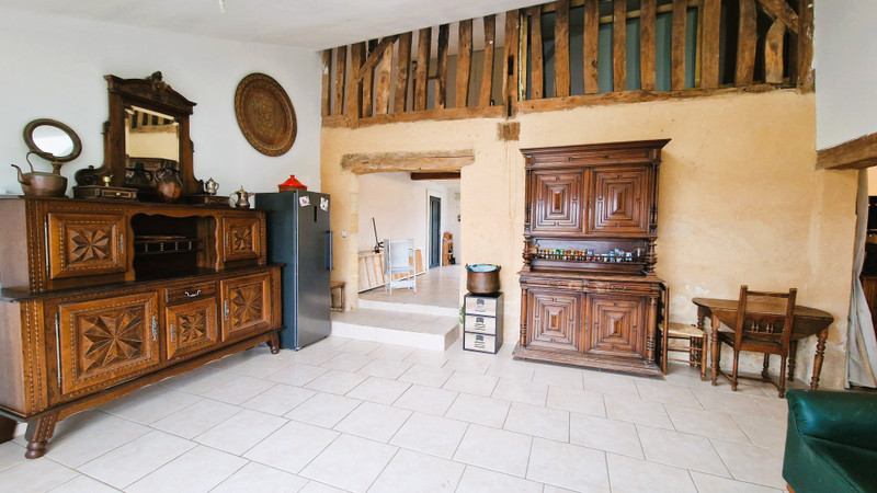 French property for sale in Saint-Antoine-sur-l'Isle, Gironde - €417,000 - photo 5