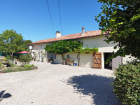 French property, houses and homes for sale in Pliboux Deux-Sèvres Poitou_Charentes