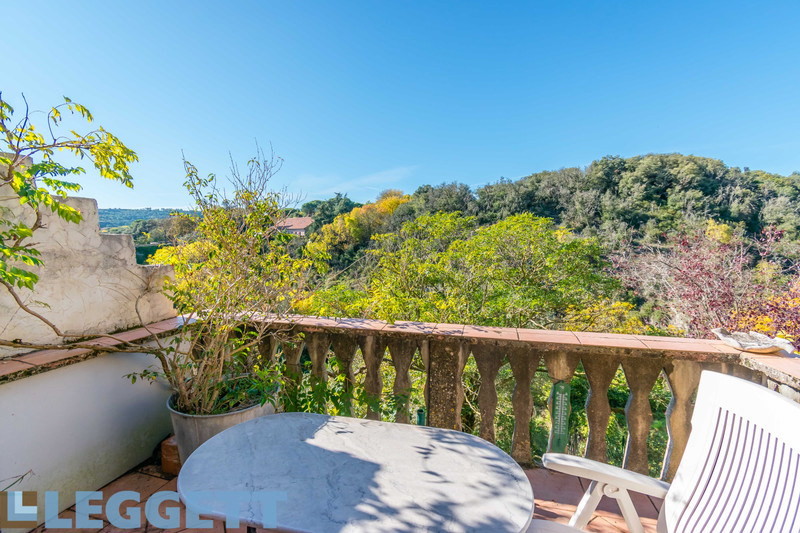 House in Montolieu Aude Stunning character village house in the