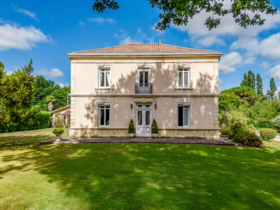 Maison à vendre à Hostens, Gironde, Aquitaine, avec Leggett Immobilier