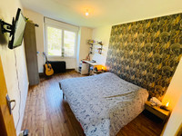 Maison à vendre à Égletons, Corrèze - 304.950 € - photo 3