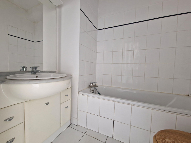 French property for sale in Bordeaux, Gironde - €192,000 - photo 10