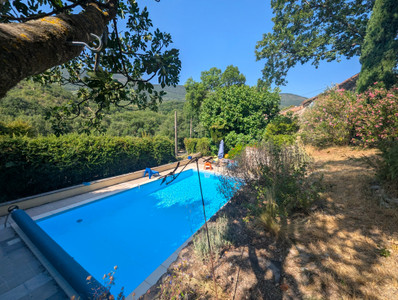 French property for sale in Lauroux, Hérault - €380,000 - photo 8