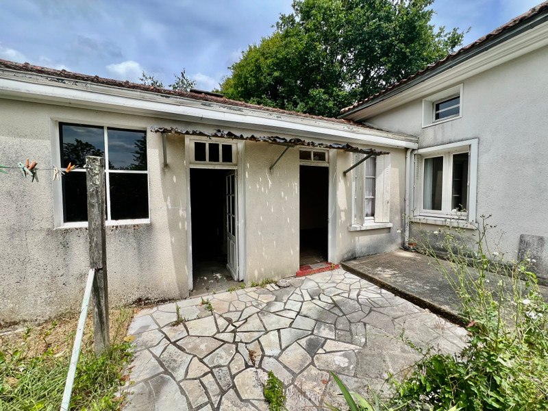 French property for sale in Piégut-Pluviers, Dordogne - €141,700 - photo 3