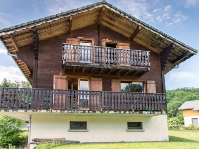 Chalet à vendre à Morillon, Haute-Savoie, Rhône-Alpes, avec Leggett Immobilier