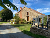 Propriété à vendre à Chalais, Dordogne - 362 000 € - photo n°8