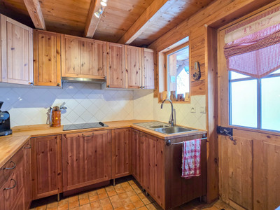 Ski property for sale in  - €1,250,000 - photo 4