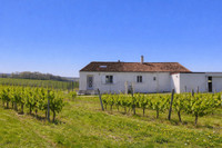Propriété à vendre à Châteauneuf-sur-Charente, Charente - 162 000 € - photo n°2