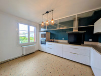 Maison à vendre à Châlus, Haute-Vienne - 154.780 € - photo 3