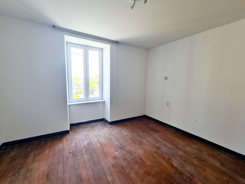 French property for sale in Gorron, Mayenne - €60,500 - photo 5