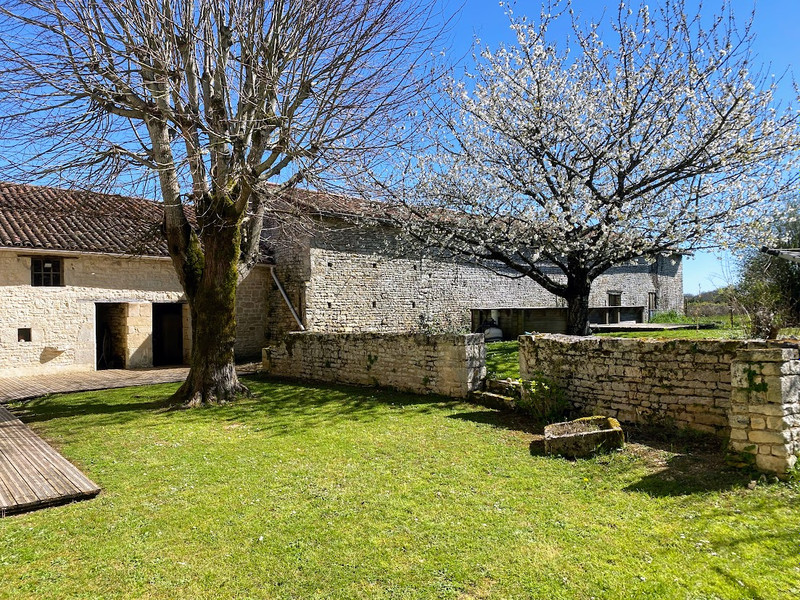 French property for sale in Aunac-sur-Charente, Charente - €241,700 - photo 1