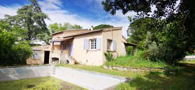 Maison à vendre à Morières-lès-Avignon, Vaucluse, PACA, avec Leggett Immobilier