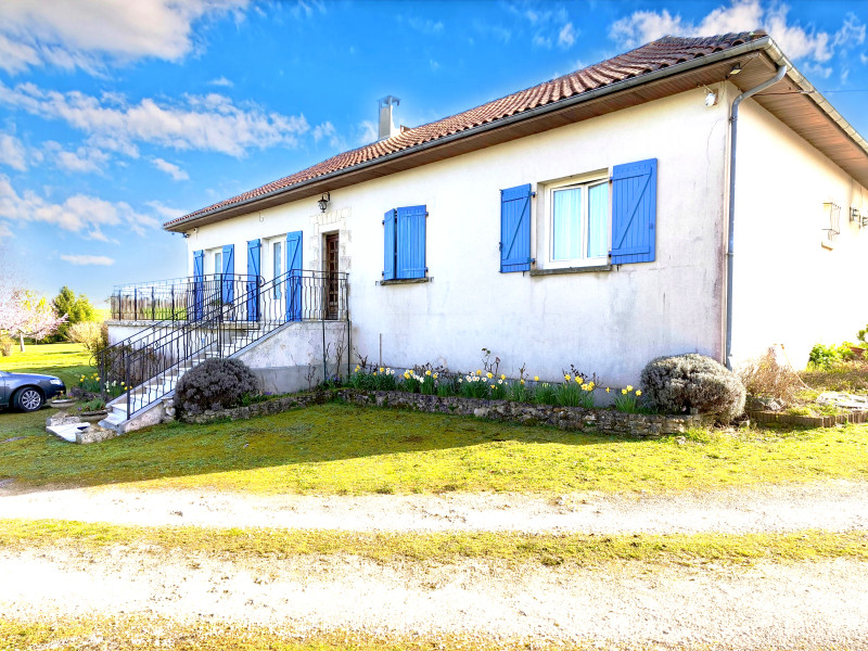 Propriété à vendre à La Rochebeaucourt-et-Argentine, Dordogne - 371 000 €