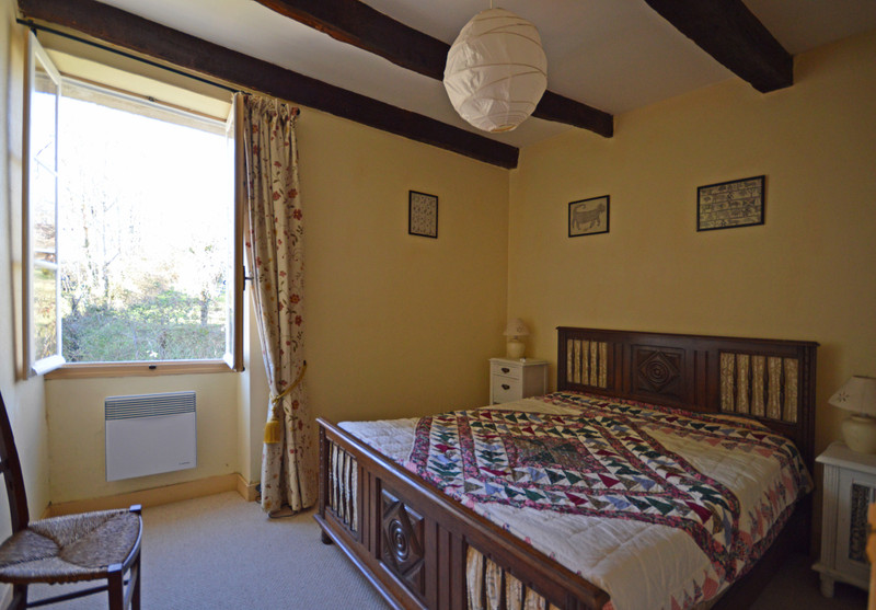 French property for sale in Ajat, Dordogne - €214,000 - photo 9