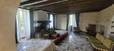 French property for sale in Les Gours, Charente - €530,000 - photo 6