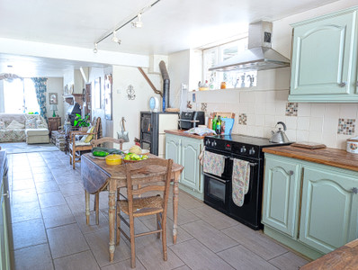 French property for sale in Bersac-sur-Rivalier, Haute-Vienne - €295,000 - photo 1