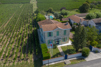 houses and homes for sale inNéacGironde Aquitaine