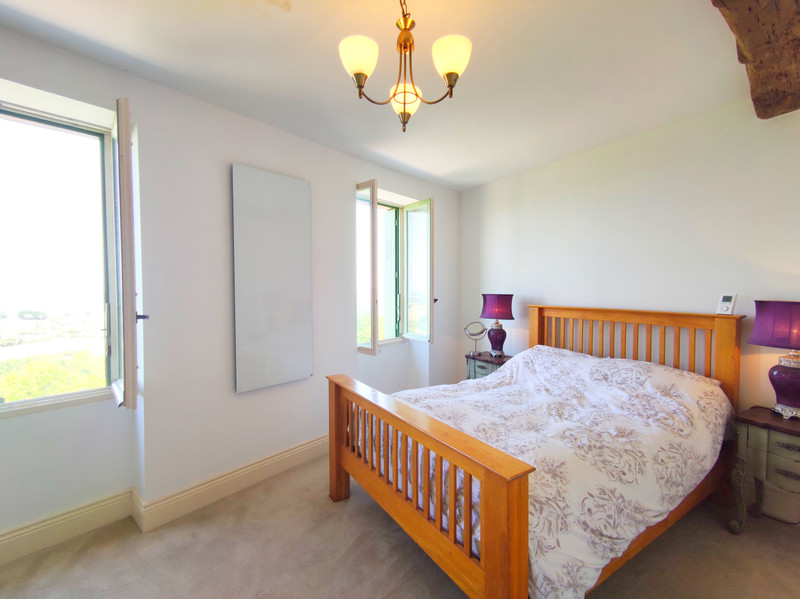 French property for sale in Carla-Bayle, Ariège - &#8364;619,000 - photo 10