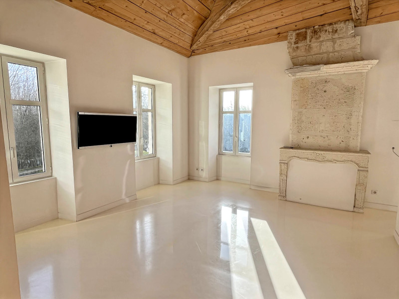 French property for sale in Angoulême, Charente - €2,736,840 - photo 6