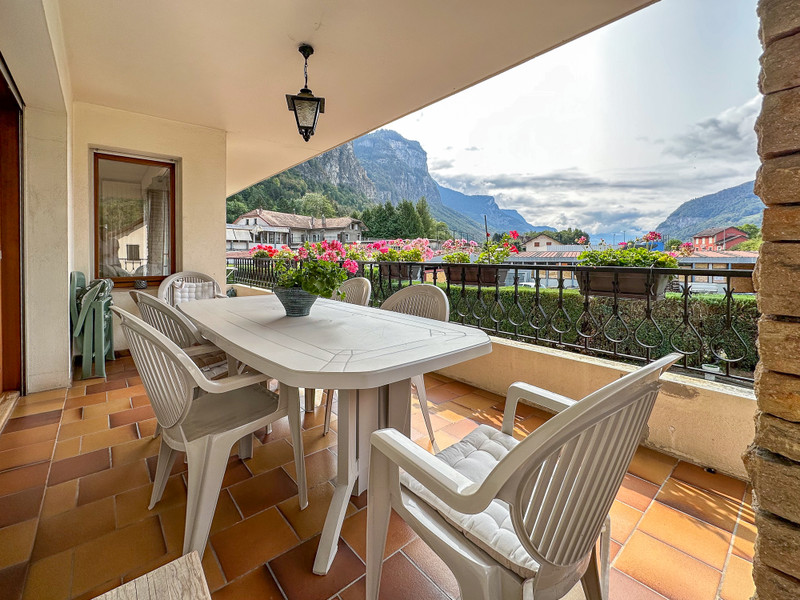 Ski property for sale in Les Carroz - €857,500 - photo 8