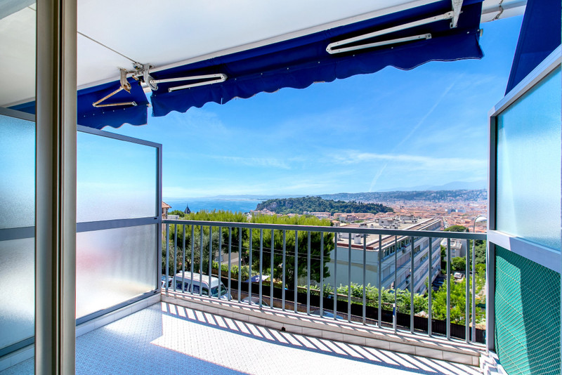 French property for sale in Nice, Alpes-Maritimes - €580,000 - photo 1