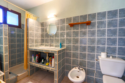 French property for sale in Apt, Vaucluse - €595,000 - photo 13