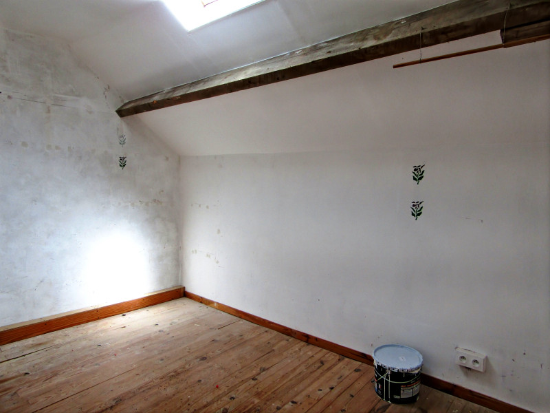 French property for sale in Saint-Mars-du-Désert, Mayenne - €72,000 - photo 9