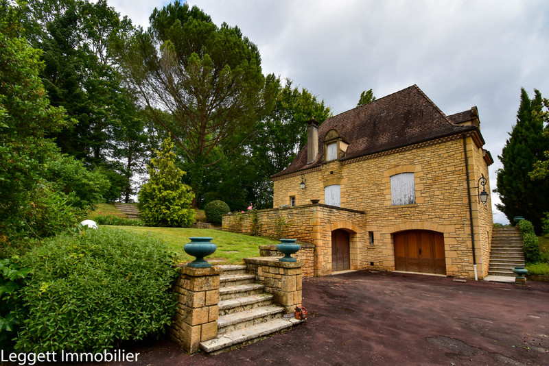 French property for sale in Terrasson-Lavilledieu, Dordogne - &#8364;445,200 - photo 3