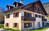 Chalet à vendre à Auris, Isère - 848 000 € - photo 1
