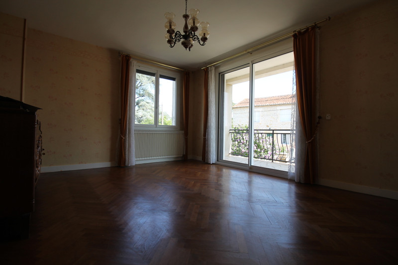 French property for sale in Les Pins, Charente - €147,150 - photo 3