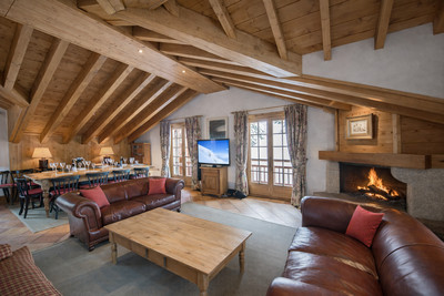 French property for sale in Courchevel, Savoie - €8,400,000 - photo 2