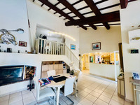 Maison à vendre à Saint-Raphaël, Var - 930.000 € - photo 4