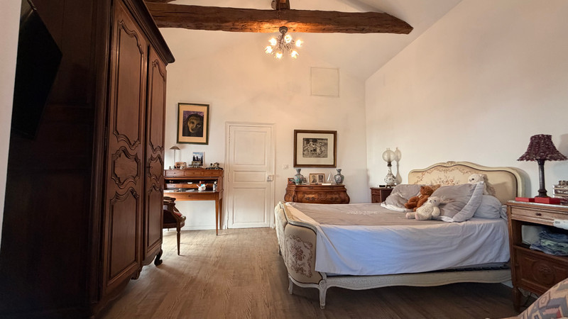 French property for sale in Bessé, Charente - €395,500 - photo 5