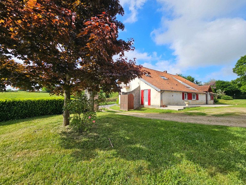 French property for sale in Néris-les-Bains, Allier - €288,900 - photo 7