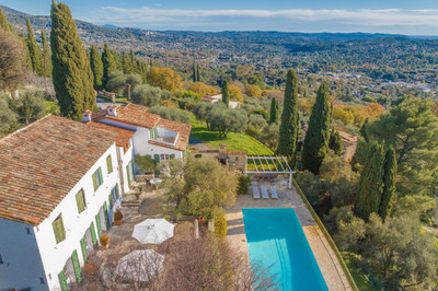 French property for sale in Le Tignet, Alpes-Maritimes - €1,795,000 - photo 3