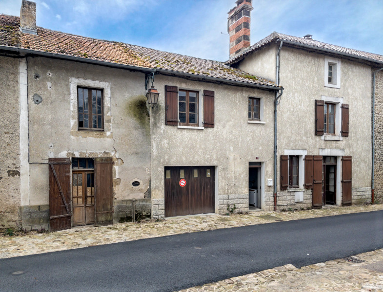 Propriété à vendre à Pressignac, Charente - 82 500 €