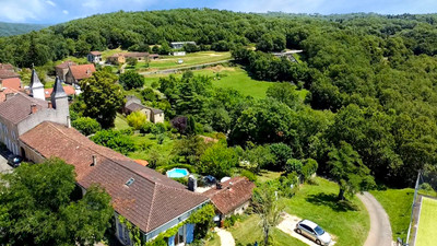 French property for sale in Montcabrier, Lot - €290,000 - photo 1