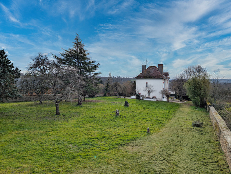 French property for sale in Cuzion, Indre - €256,800 - photo 1