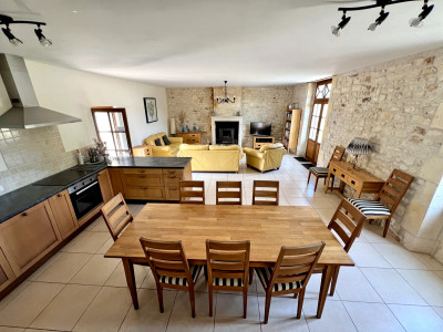 French property for sale in Saint-Germain-du-Seudre, Charente-Maritime - €235,400 - photo 2