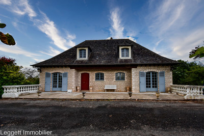 Maison à vendre à Yssandon, Corrèze, Limousin, avec Leggett Immobilier