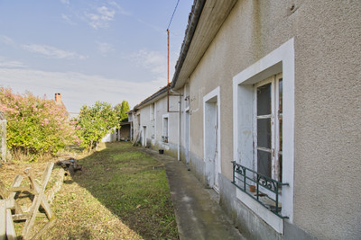 Maison à vendre à Chaveignes, Indre-et-Loire, Centre, avec Leggett Immobilier