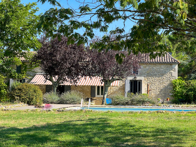 Maison à vendre à Saint-Quentin-de-Caplong, Gironde, Aquitaine, avec Leggett Immobilier