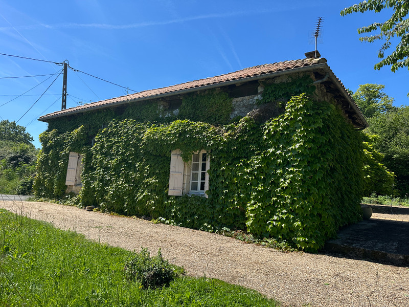 French property for sale in Bourdeilles, Dordogne - €162,000 - photo 1