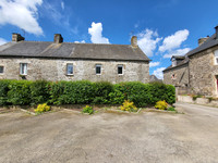 Maison à vendre à Fougerolles-du-Plessis, Mayenne - 65.000 € - photo 4