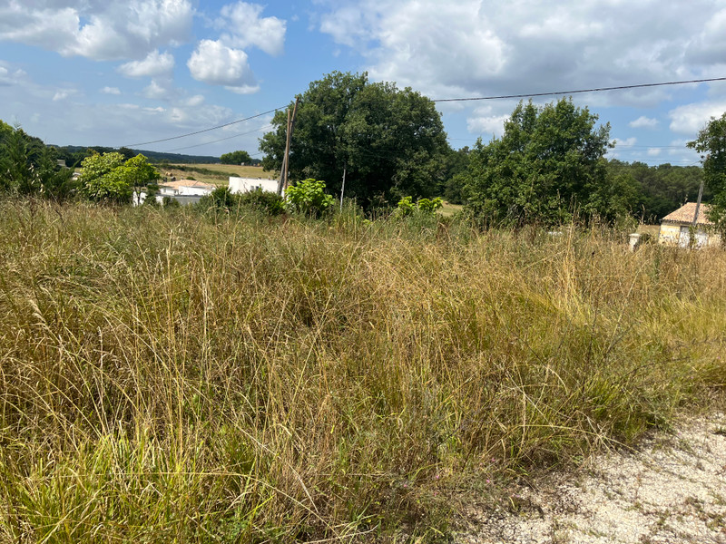Terrain à vendre à Montpeyroux, Dordogne - 32.100 € - photo 1