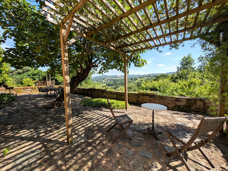 French property for sale in Rignac, Aveyron - €595,000 - photo 3