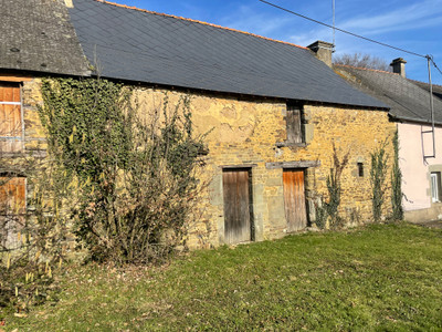 French property for sale in Guilliers, Morbihan - €32,000 - photo 1