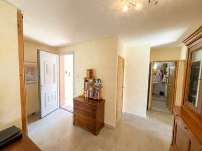 French property for sale in Sillans-la-Cascade, Var - €296,800 - photo 9
