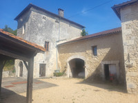Maison à vendre à Champagne-et-Fontaine, Dordogne - 259.999 € - photo 3