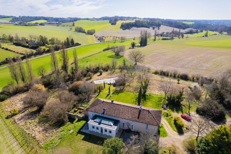 French property for sale in Coutures, Dordogne - €551,000 - photo 1
